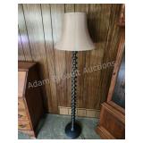 Vintage ornate 59 in metal floor lamp Vintage ornate 59 in metal floor lamp