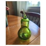 Vintage Green Art Glass Pear Paperweight Vintage Green Art Glass Pear Paperweight