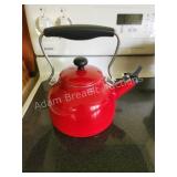 Chantel red metal teapot Chantel red metal teapot