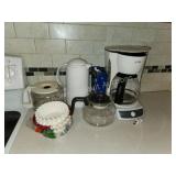Mr Coffee drip coffee maker, comes with two extra