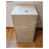 Metal 2-drawer locking filing cabinet with keys