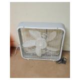 Lakewood 20 inch box fan