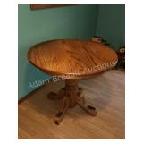 Solid oak 36-in round dinette table