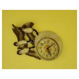 Vintage New Haven quartz battery operated