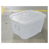Bella 40 quart Clearview locking lid storage tote Bella 40 quart Clearview locking lid storage tote