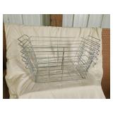 Five chafing dish racks Five chafing dish racks