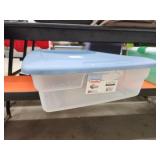 Sterilite 28 quart Clearview storage tote Sterilite 28 quart Clearview storage tote