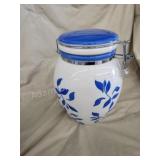Inspirado decorative storage canister, Made of Inspirado decorative storage canister, Made of