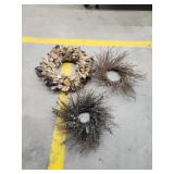 Three decorative wreaths Three decorative wreaths