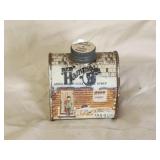 Vintage New Hampshire maple syrup tin, unopened Vintage New Hampshire maple syrup tin, unopened