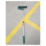 Extendable paint roller and handle Extendable paint roller and handle