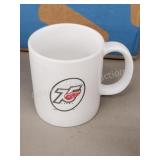 Detroit Red Wings 75 years collector mug Detroit Red Wings 75 years collector mug
