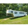 1999 Kiefer Built 4-Horse Slant Trailer w/ Living 1999 Kiefer Built 4-Horse Slant Trailer w/ Living