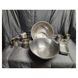 Miscellaneous stainless steel large mixing bowls,