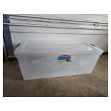 Rubbermaid latchtoppers 92 quart clear storage