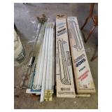 Assortment 4 ft fluorescent shop lights