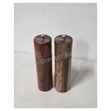Wooden grinder salt pepper shakers