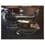 WHITE ROTARY SEWING MACHINE WITH MOTOR ON CAST