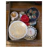 VINTAGE AND COLLECTIBLE DISHES AND SERVING PIECES