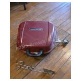 MASTER COOK PORTABLE GAS GRILL WITH TOOLS