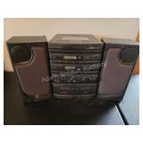 GARRARD 580GAR CD RADIO CASSETTE STEREO SYSTEM