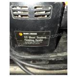 BLACK & DECKER 1/2 SHEET DUSTLESS FINISHING