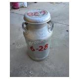 VINTAGE ANTIQUE METAL MILK CAN 1