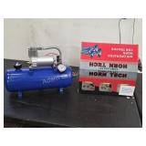 Air horn and tank, new and uninstalled, appears