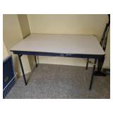Formica Pressed Board Table Steel Frame 5 ft