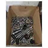 BOX LOT HEAVY DUTY RATCHET & SOCKETS