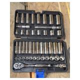 EPAUTO 40-PIECE 3/8" DRIVE MASTER SOCKET SET
