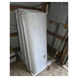 4 CEILING MOUNT SHOP LIGHT FIXTURES