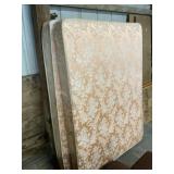 Full size mattress and box springs