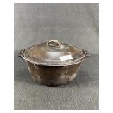 Gridwold 7" Cast Iron Tite-Top Dutch Oven