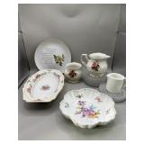 Assorted Porcelain Pieces