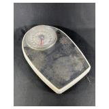 Weight scale
