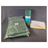 Assorted Blankets & Towel