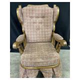 Pink Floral Glinder Chair