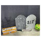 Halloween Table Cloths and Decorations
