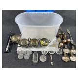 Salt and pepper shakers, Tea Squeezers