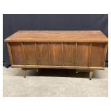 Vintage Lane Cedar Chest
