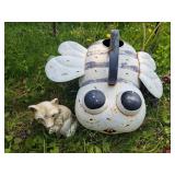 Bumble bee and fox lawn decoration