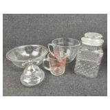 (2) Glass Measuring Cups, Pyrex Mixing Bowl & More
