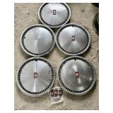 15" Oldsmobile Hub Caps