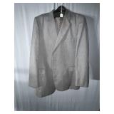 Menï¿½s 3 piece suit- unsure on size