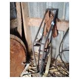 Reece Hitch Carry Frame w/ Tension Rod and Strap