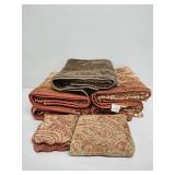 Body Towels (5) Wash Cloth and Hand Towel