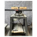 Craftsmanï¿½s Wood Shaper