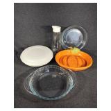 Pyrex Pie dishes, Pumpkin Pie Dish and Serving