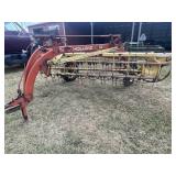 New Holland 256, 5 Bar Hay Rake